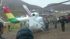 Nouzové přistání vrtulníku s bolivijským prezidentem (4. 11. 2019)