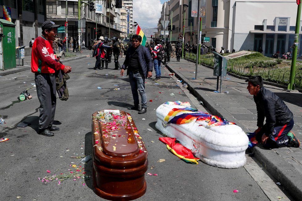 Bolívie se otřásá v základech.