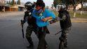 Nepokoje v Bolívii trvají i po rezignaci prezidenta Moralese