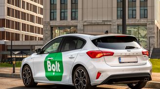 Alternativním taxislužbám se vracejí zákazníci. Bolt nabízí štědrý nástupní bonus novým řidičům