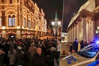 Panika v Moskvě: Hromadné výhrůžky bombami a až 5 tisíc evakuovaných