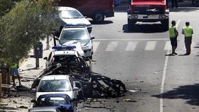 Výbuch na Mallorce je ve Španělsku už druhý za posledních 48 hodin. Ve středu časně ráno explodovala bomba nastražená v autě před policejními kasárnami ve městě Burgos na severu Španělska.