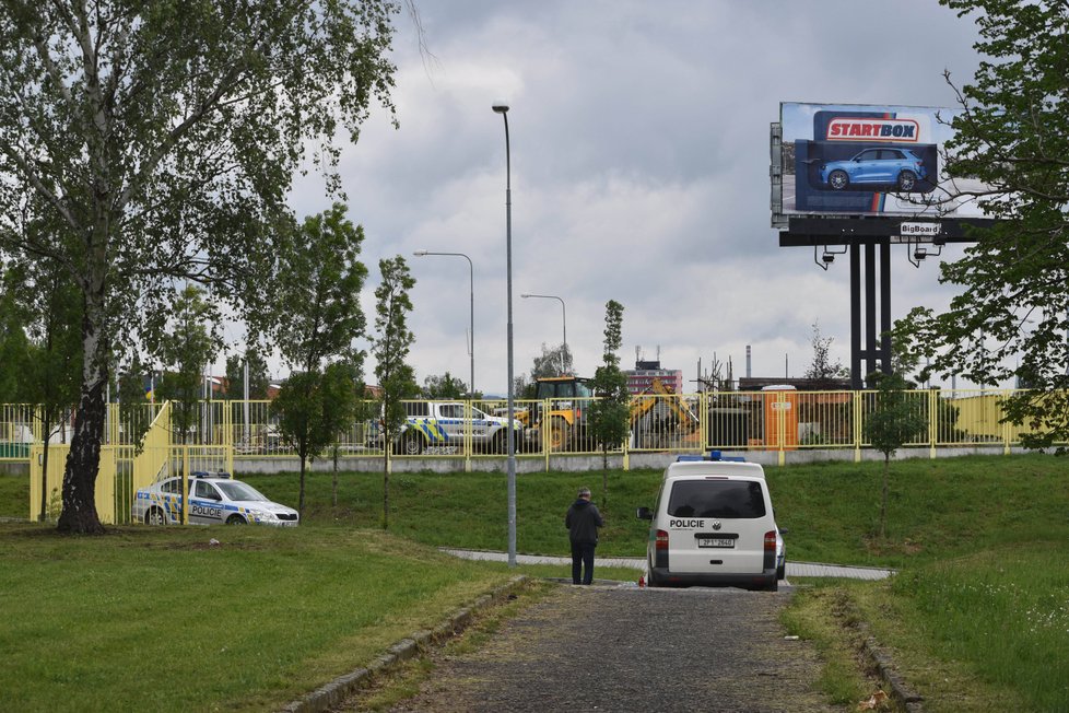 Ve Skvrňanech našli při výkopových pracích bombu z II. světové války.