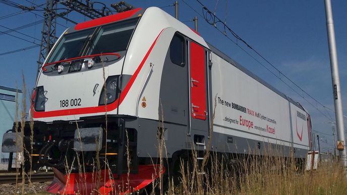 Vícesystémová elektrická lokomotiva Traxx MS3 výrobce Bobmardier. RegioJet jich postupně obdrží třicet, patnáct už má.