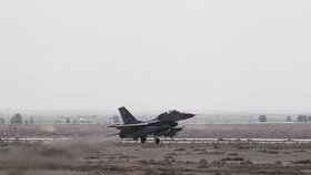 Jordánská letadla podnikla nálety proti Islámskému státu v Sýrii