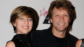 Dcera Bon Joviho: Ve škole se předávkovala heroinem