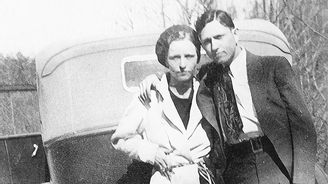 Legendární gangsterka Bonnie: Špatně zamilované děvče, co ve skutečnosti nevystřelilo z pistole Legendární gangsterka Bonnie: Špatně zamilované děvče, co ve skutečnosti nevystřelilo z pistole