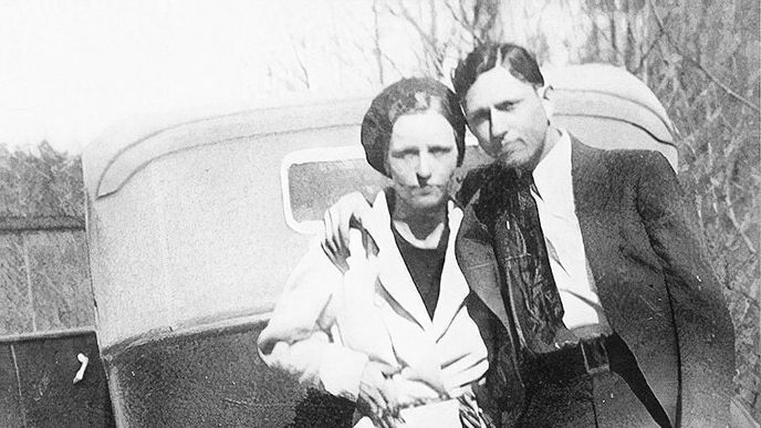 Bonnie a Clyde se milovali až do smrti.