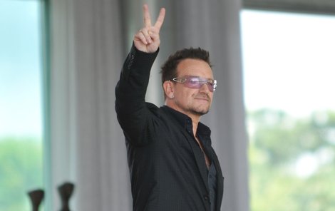 Bono Vox vypadal jako symbol zdraví. Pak ho zradilo srdce...