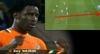 VIDEO: Stačily tři minuty! Bony a Drogba svými góly odvrátili prohru