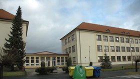 Základní škola v Boru.