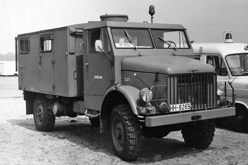 Borgward B 2000 (1955)