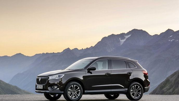 Borgward BX7 je první novodobý model znovuzrozené německé automobilky. Ta zanikla v 60. letech dvacátého století.