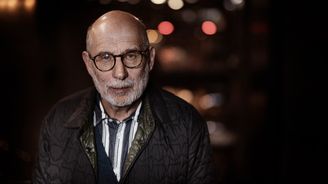 Putin velmi dobře chápe, že Rusko může existovat pouze jako impérium, říká známý ruský spisovatel Akunin Putin velmi dobře chápe, že Rusko může existovat pouze jako impérium, říká známý ruský spisovatel Akunin