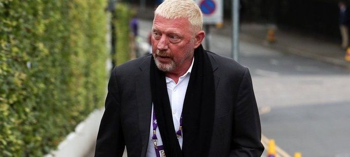 Trojnásobný wimbledonský šampion Boris Becker jde do práce