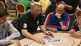 Boris Becker na pokeru v hotelu Hilton