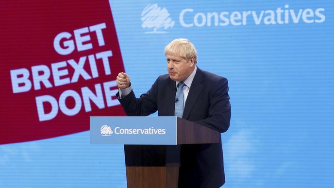 Premiér Boris Johnson na konferenci Konzervativní strany.