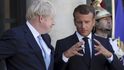 Britský ministerský předseda Boris Johnson a francouzský prezident Emmanuel Macron