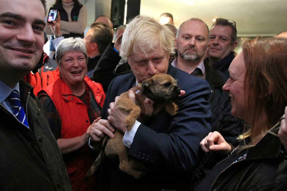 Boris Johnson po triumfu ve volbách vyrazil na sever Anglie. (14.12.2019)