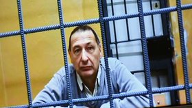 Ruský sociolog Boris Karalickyj u soudu