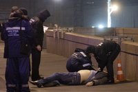 Nevyšel mu atentát na Putina, alespoň ho pošpinil vraždou Němcova, tvrdí ruští vyšetřovatelé