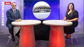 Ministr sportu Šťastný o svém úprku z Dubaje: Nad hlavou rakety, v domě známých dron!