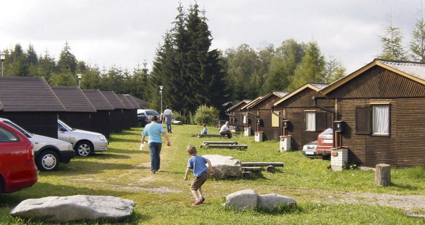 Do kempu Borová jezdí především rodiny s menšími dětmi