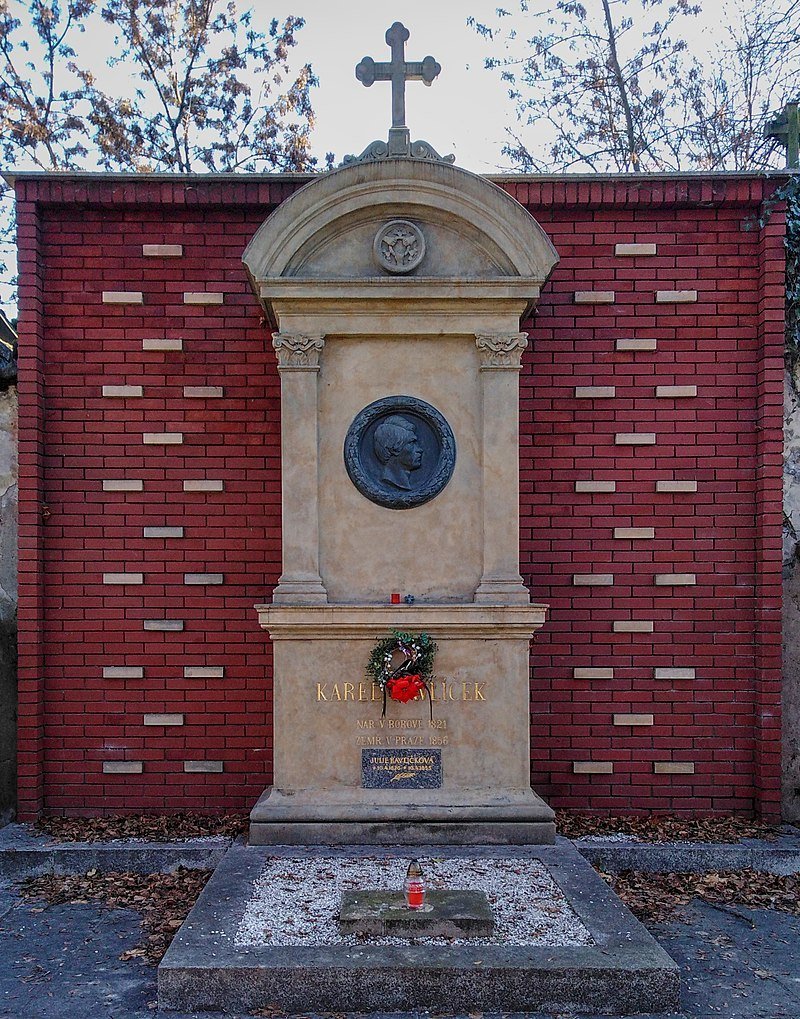 Hrob Borovského na Olšanských hřbitovech