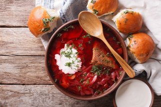 Nejlepší recepty na boršč: S masem, vegetariánský, pravý ukrajinský, bílý i chalupářský