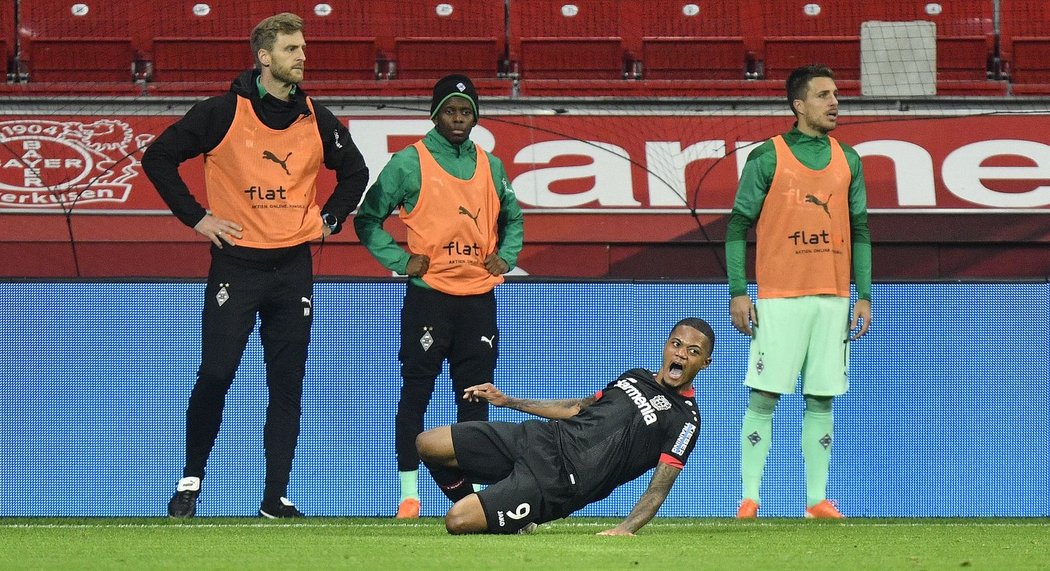 Momentka z utkání Bayer 04 Leverkusen versus Borussia Mönchengladbach.