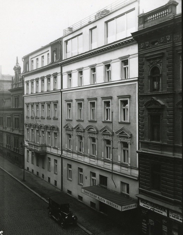 Borůvkovo sanatorium, kde zemřel farář Josef Toufar i student Jan Palach.