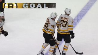Pastrňák zaznamenal v play off tři body proti Buffalu, Bruins nezvládli třetí třetinu Pastrňák zaznamenal v play off tři body proti Buffalu, Bruins nezvládli třetí třetinu