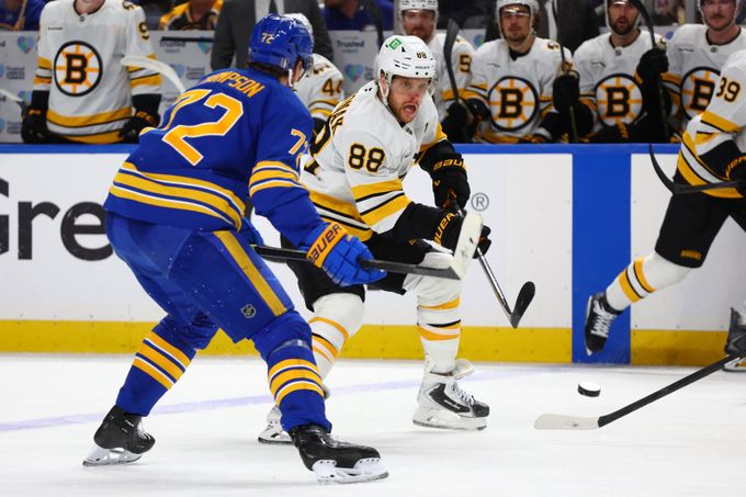 Hanba Bostonu, vybučeli ho! A Pastrňák má blíž k mistrovství světa. Co mu (možná) brání? Hanba Bostonu, vybučeli ho! A Pastrňák má blíž k mistrovství světa. Co mu (možná) brání?