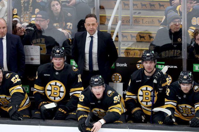 NHL ONLINE: Boston bez Pastrňáka vysoko prohrál. Nečas hraje na ledě Wild, v akci i Hertl NHL ONLINE: Boston bez Pastrňáka vysoko prohrál. Nečas hraje na ledě Wild, v akci i Hertl