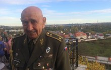 Zemřel válečný hrdina Václav Kuchynka (†95): Přežil i pád německého tanku!