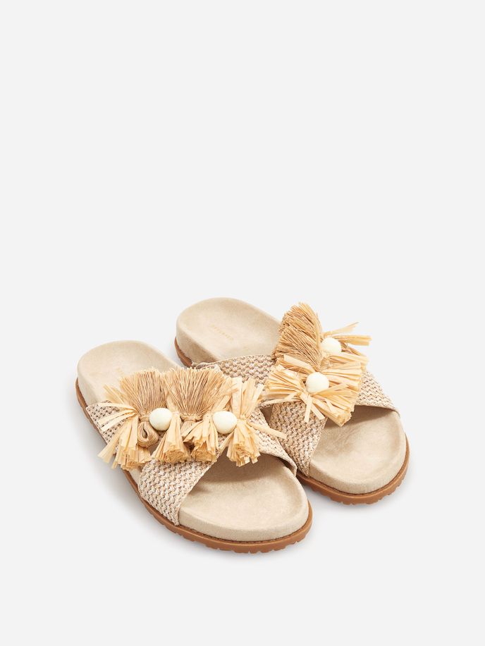 Pantofle s třásněmi, Reserved, 799 Kč Pantofle s třásněmi, Reserved, 799 Kč