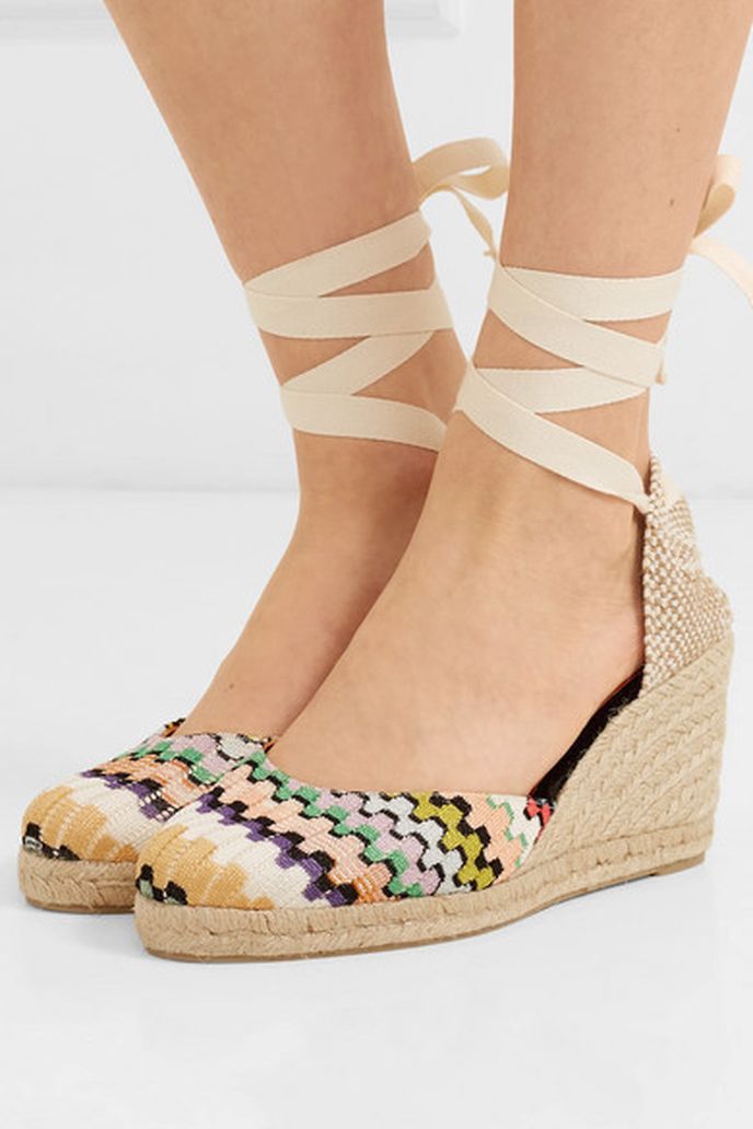 Castañer x Missoni, 160 eur, prodává Net-a-Porter.com