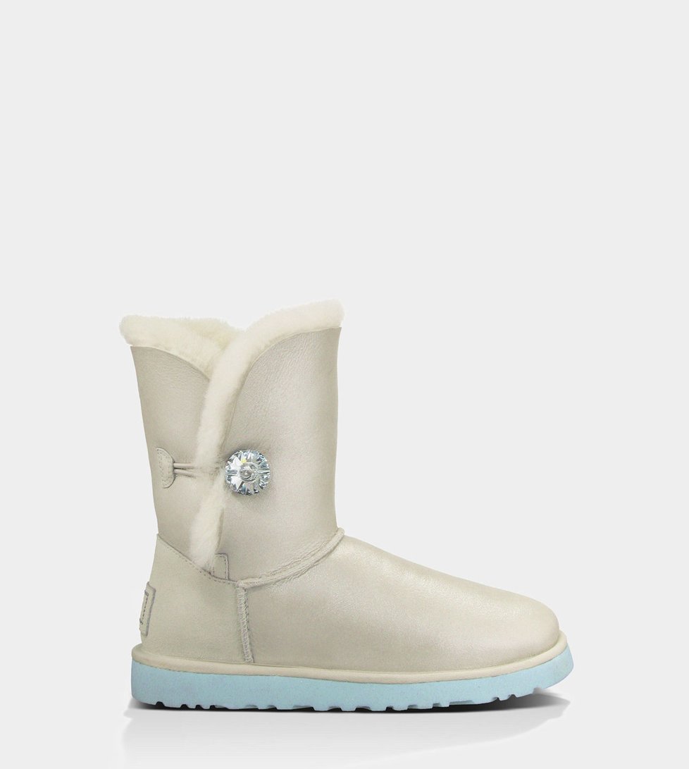 Třpytivé válenky, uggaustralia.com, UGG, cca 4500 Kč.