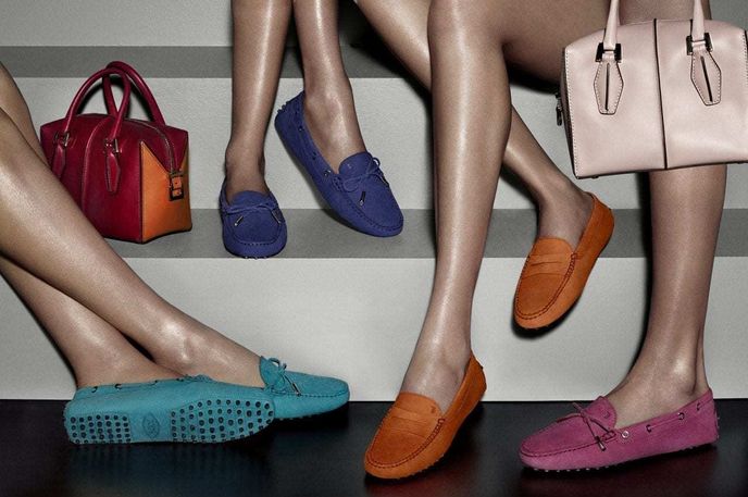 Tod's Group je další mezinárodní známou značkou, která se stala klíčovým hráčem ve výrobě a distribuci luxusní obuvi. Tod's Group je další mezinárodní známou značkou, která se stala klíčovým hráčem ve výrobě a distribuci luxusní obuvi.