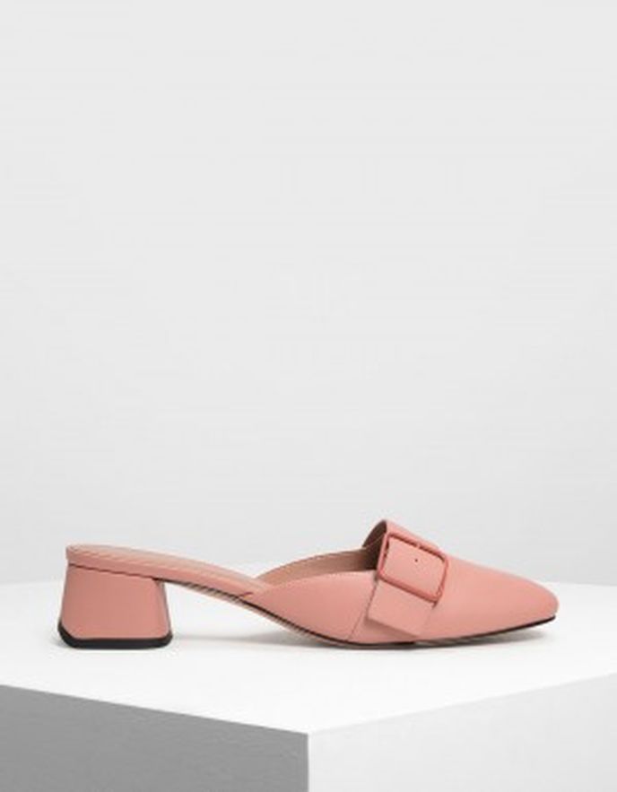 Charles Keith, 59 eur, www.charlesandkeith.com Charles Keith, 59 eur, www.charlesandkeith.com