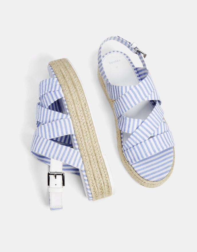 Bershka, 799 Kč Bershka, 799 Kč