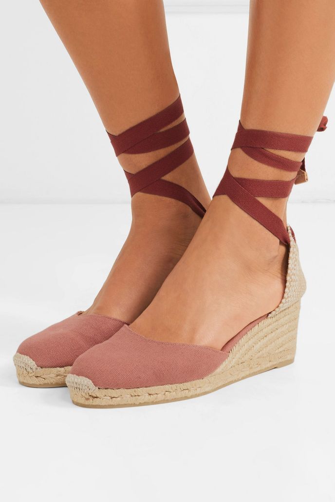 Castañer, 90 eur, prodává Net-a-Porter.com Castañer, 90 eur, prodává Net-a-Porter.com