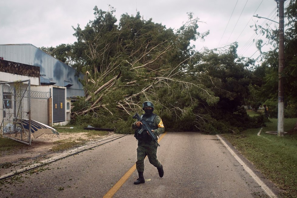 Na Yucatán se řítí tropická bouře. Na začátku října se poloostrov potýkal již s hurikánem Delta.