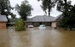 Bouře Harvey zasáhla Texas. Ulice Houstonu se proměnily v řeky