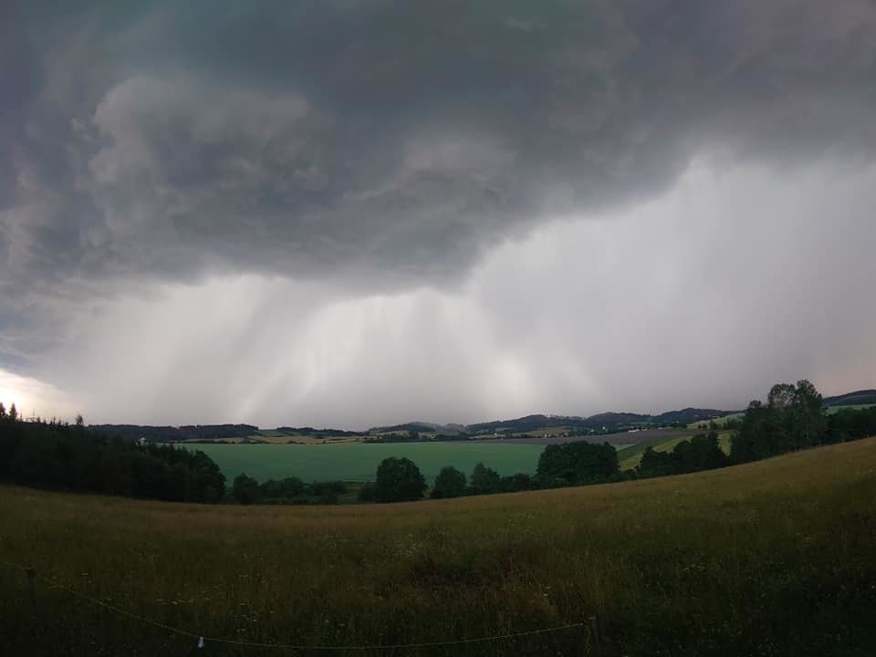 Bouřka zasáhla Táborsko. (10.7.2020)