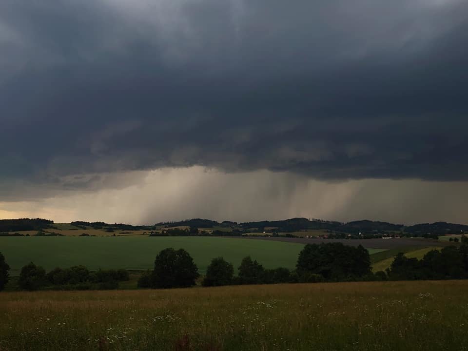 Bouřka zasáhla Táborsko. (10. 7. 2020)