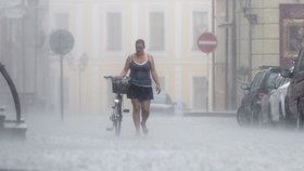 Víkend žádné velké horko nepřinese a lokálně zaprší