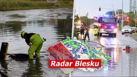 Na východ Česka se ženou bouřkové mraky, napřset může až 30 milimetrů. Sledujte radar Blesku