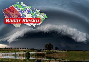 Bouřky vystřídaly tropy. A přinesly tuto nebeskou podívanou, kterou zachytil fotograf Richard Klofáč z Uherského Hradiště