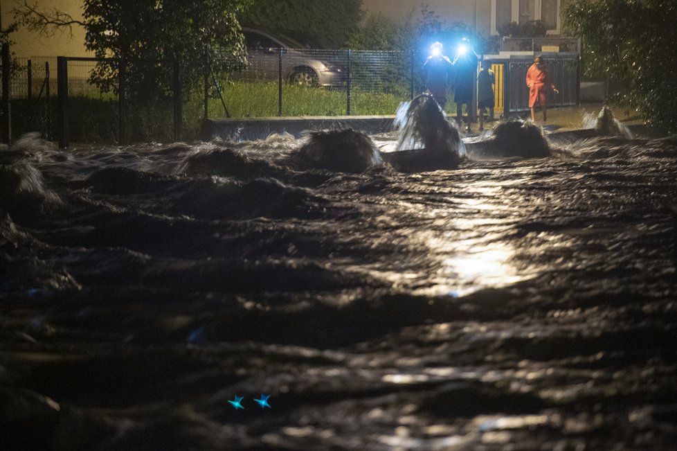 Rozvodněný Kremžský potok v Brlohu na Prachaticku (29.6.2022)